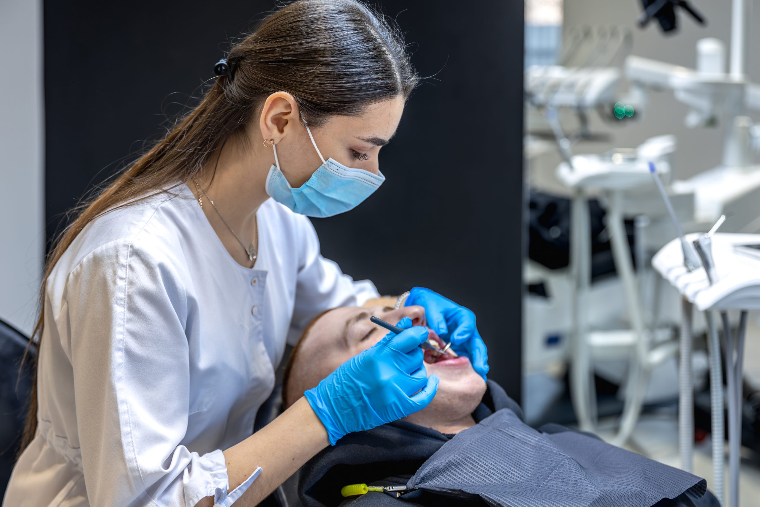 Dentist Near Raymerville