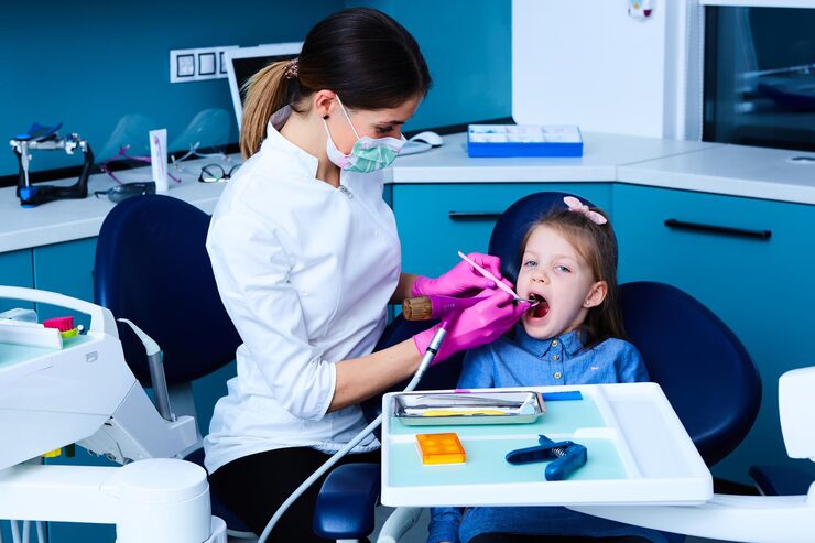 child first dental visit, and how to prepare