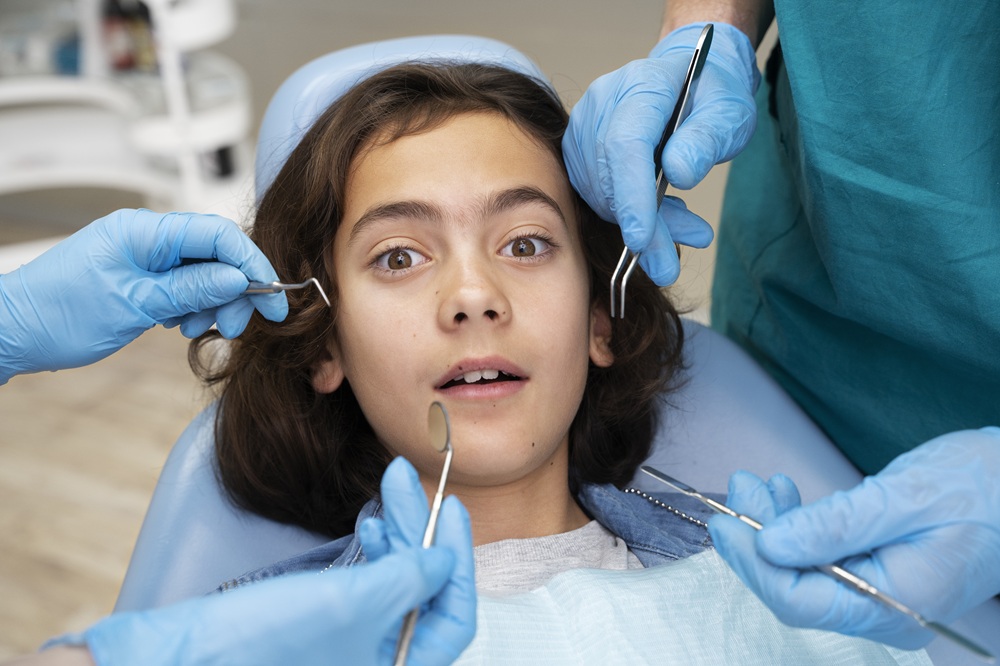 How To Recognize Early Signs Of Tooth Decay In Children